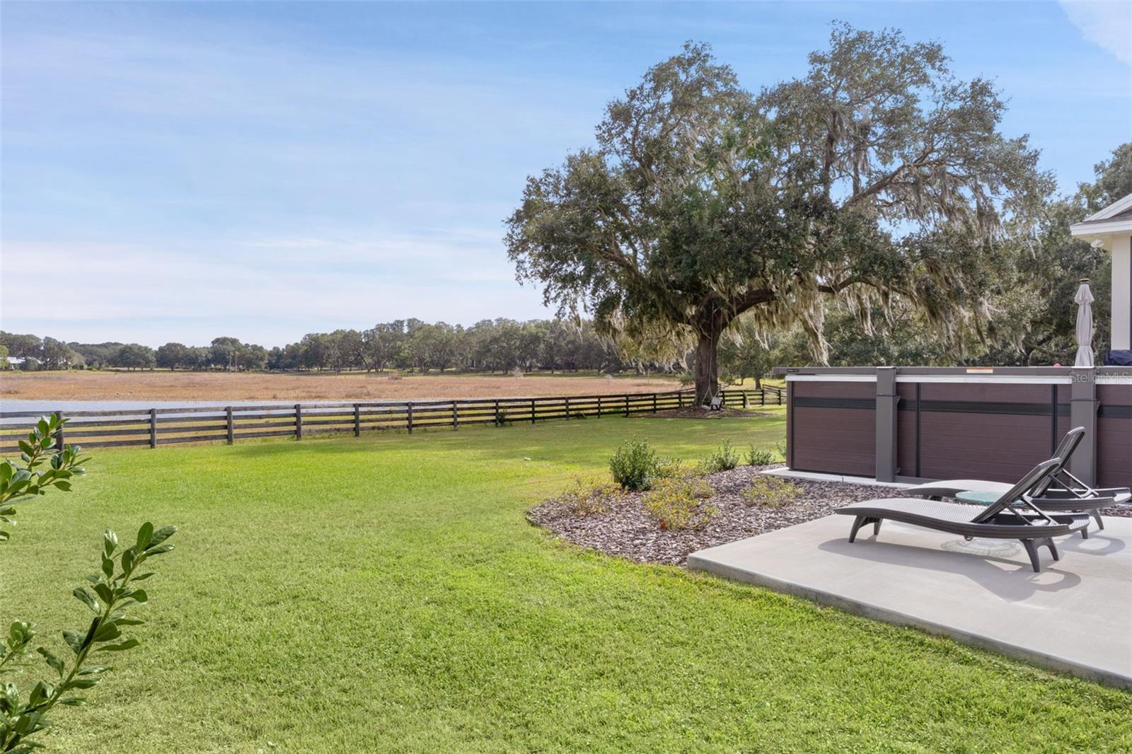 Image 77 of 99 For 2765 Saddlebrook Circle