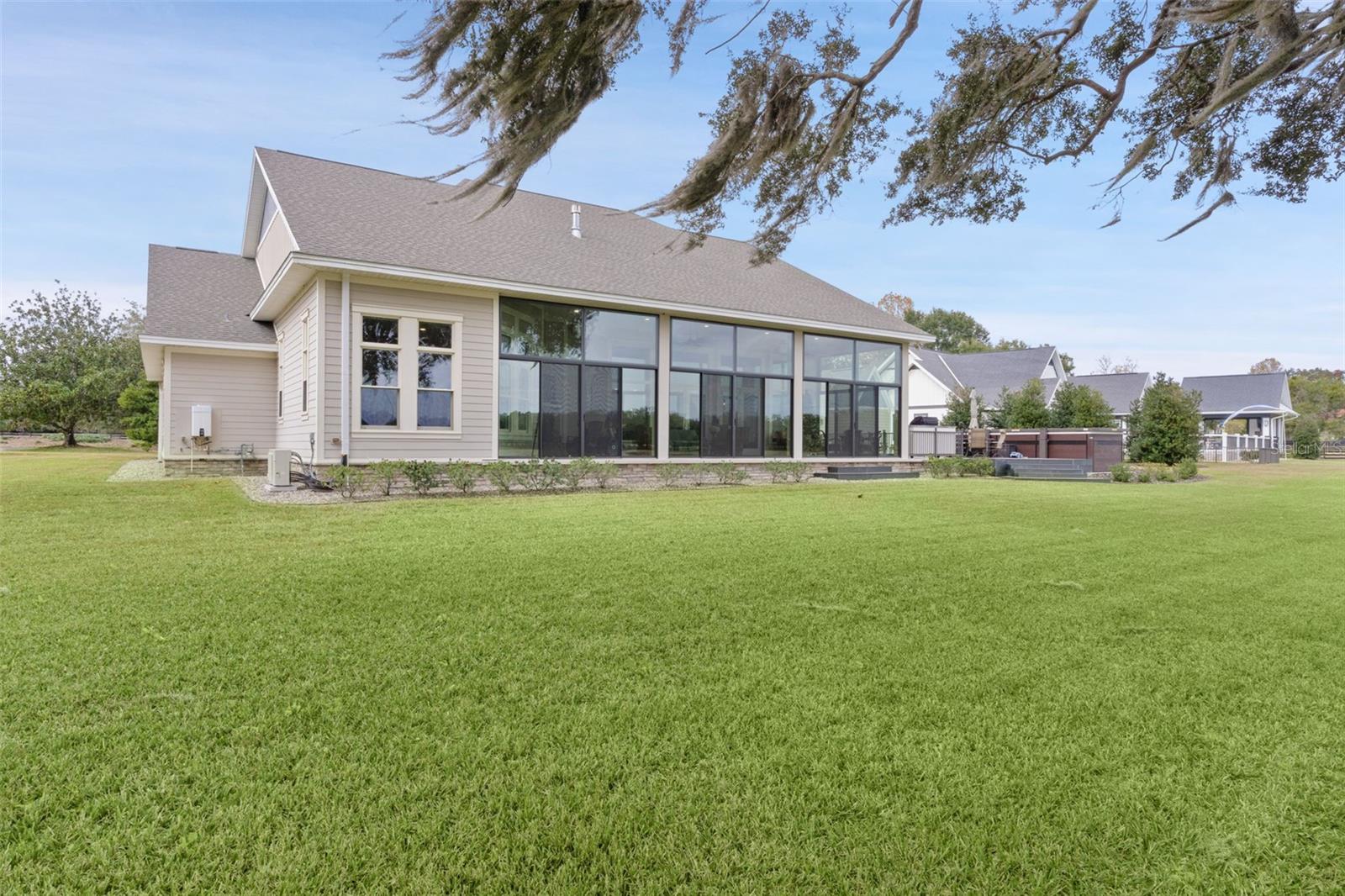 Image 89 of 99 For 2765 Saddlebrook Circle