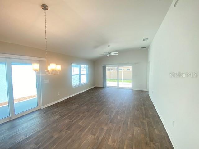 Image 6 of 30 For 5531 Millican Avenue