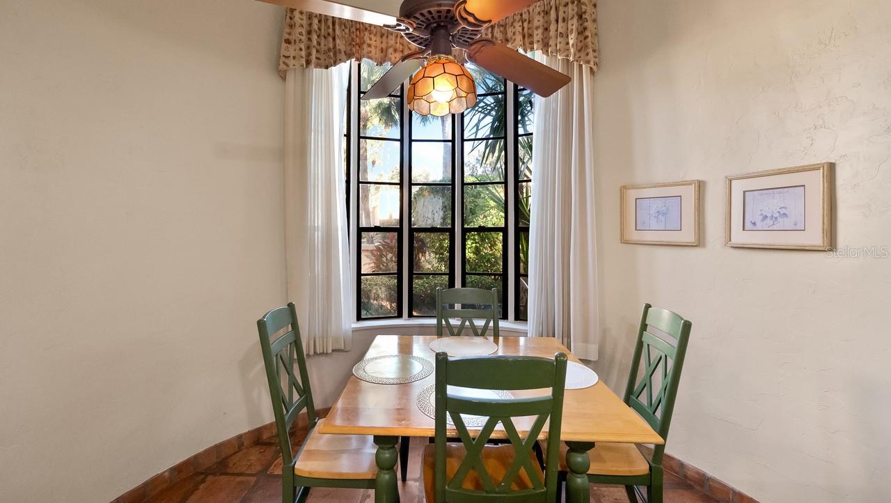 Image 11 of 56 For 708 Santa Cruz Lane 708