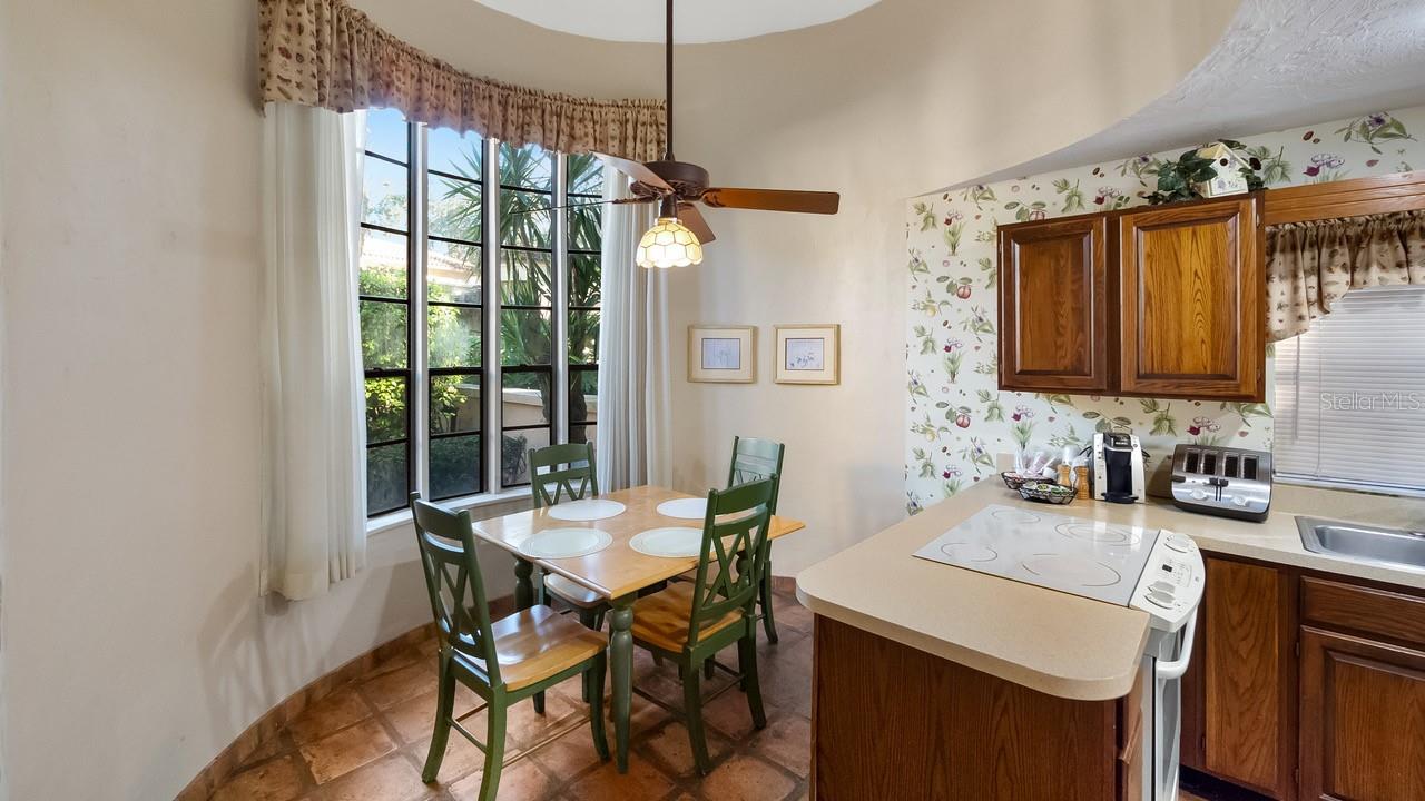 Image 12 of 56 For 708 Santa Cruz Lane 708