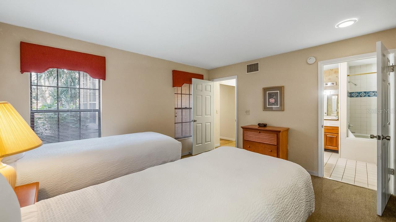 Image 32 of 56 For 708 Santa Cruz Lane 708