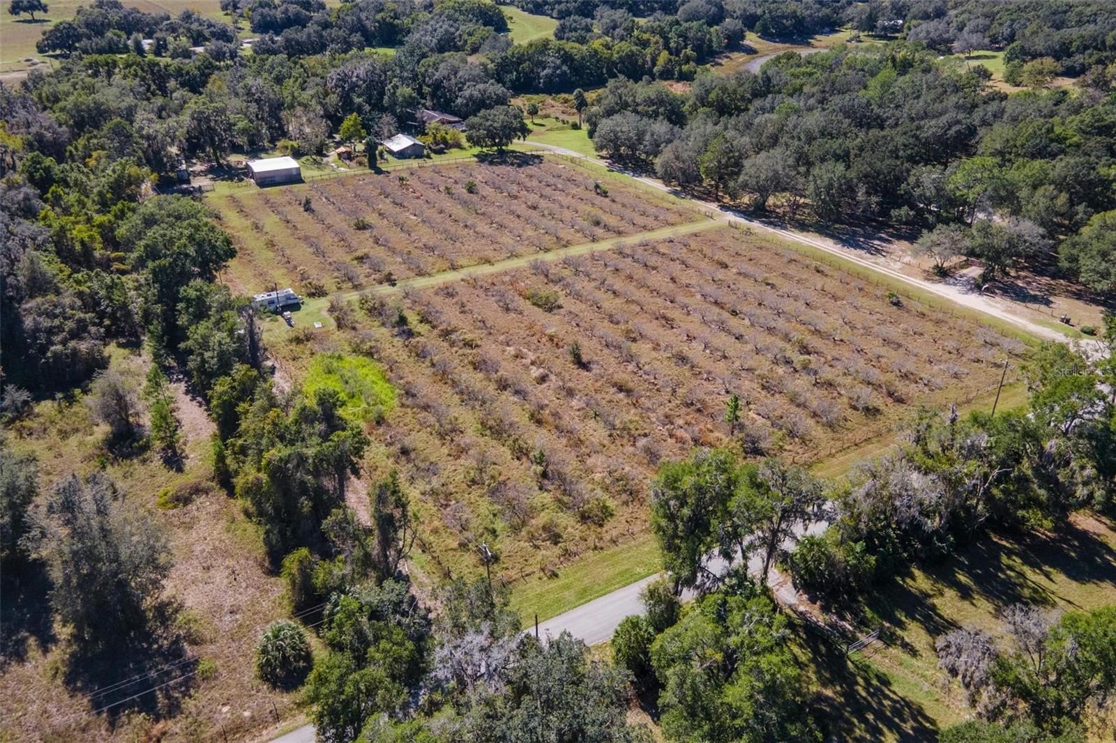 Image 34 of 41 For 18250 Ravenswood Road