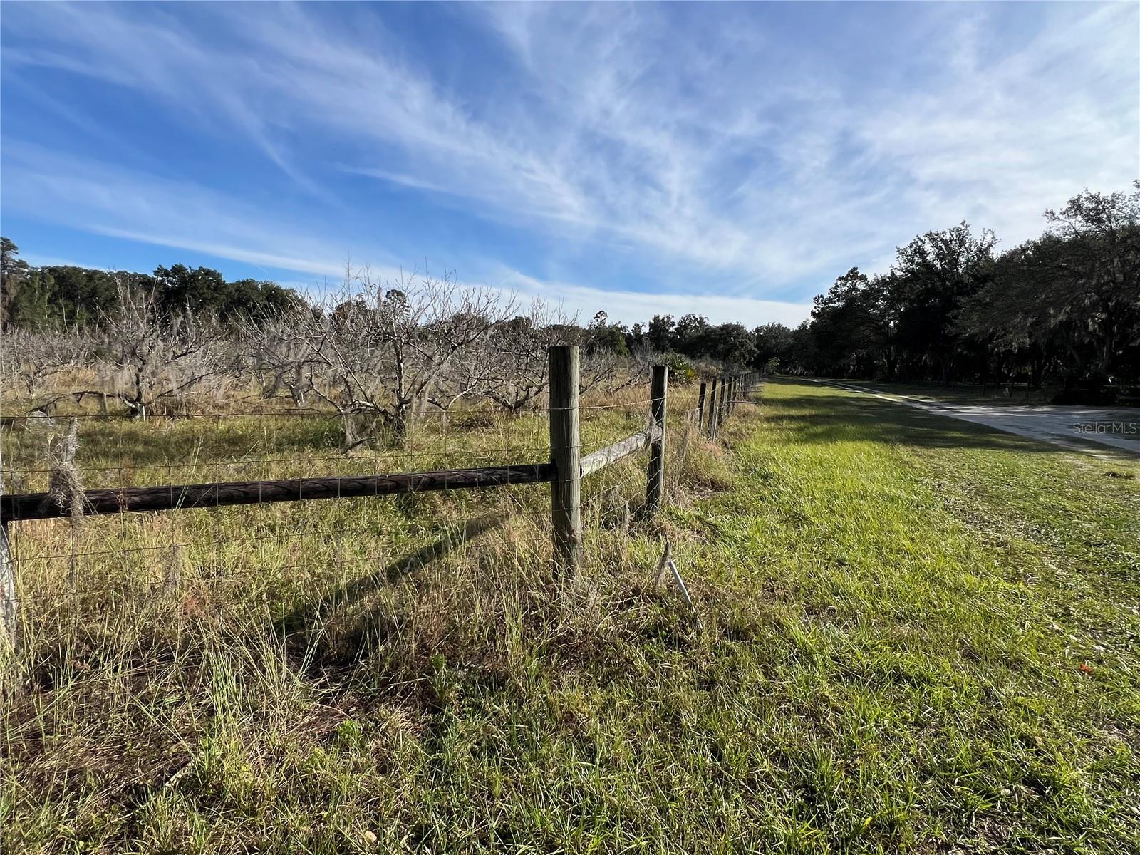 Image 7 of 41 For 18250 Ravenswood Road