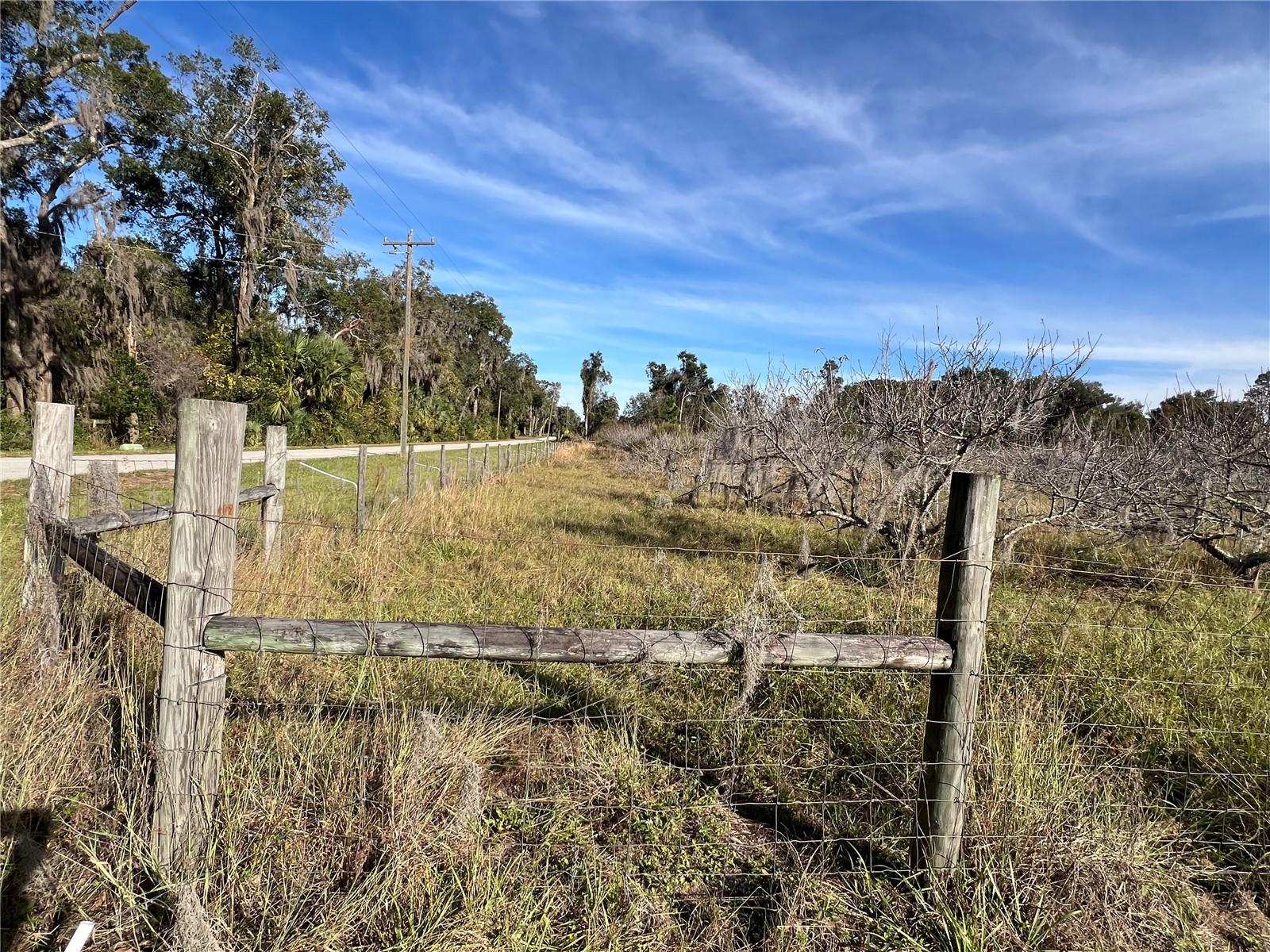 Image 8 of 41 For 18250 Ravenswood Road
