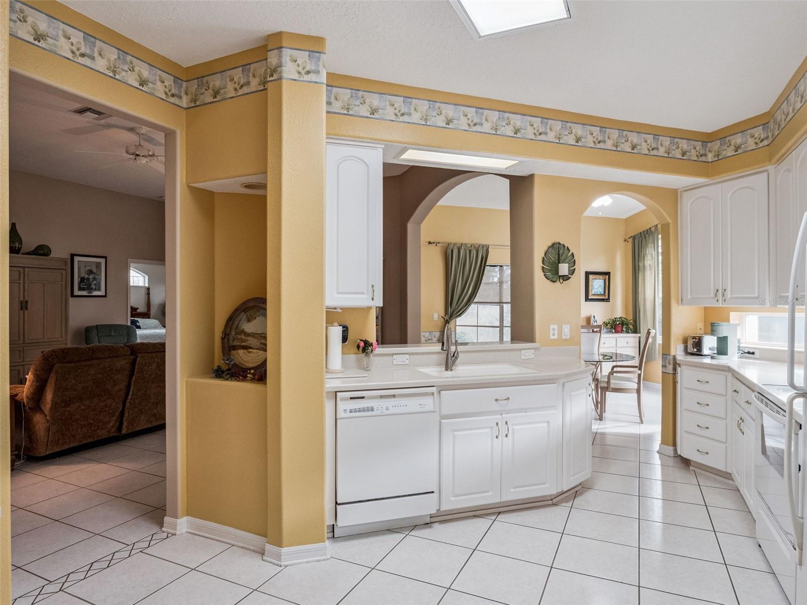 Image 13 of 55 For 4741 St Andrews Arcade