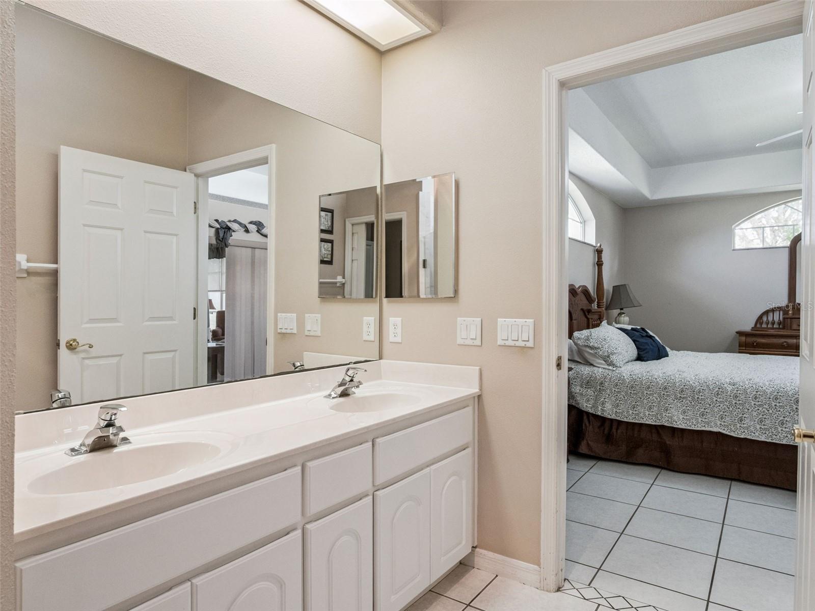 Image 15 of 55 For 4741 St Andrews Arcade