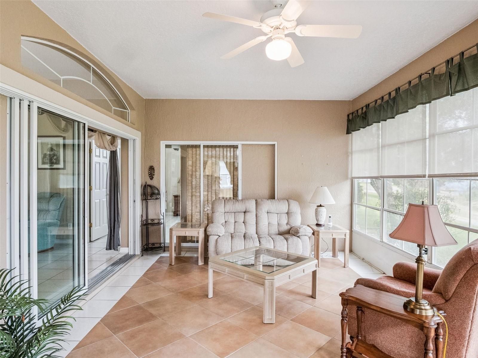 Image 23 of 55 For 4741 St Andrews Arcade