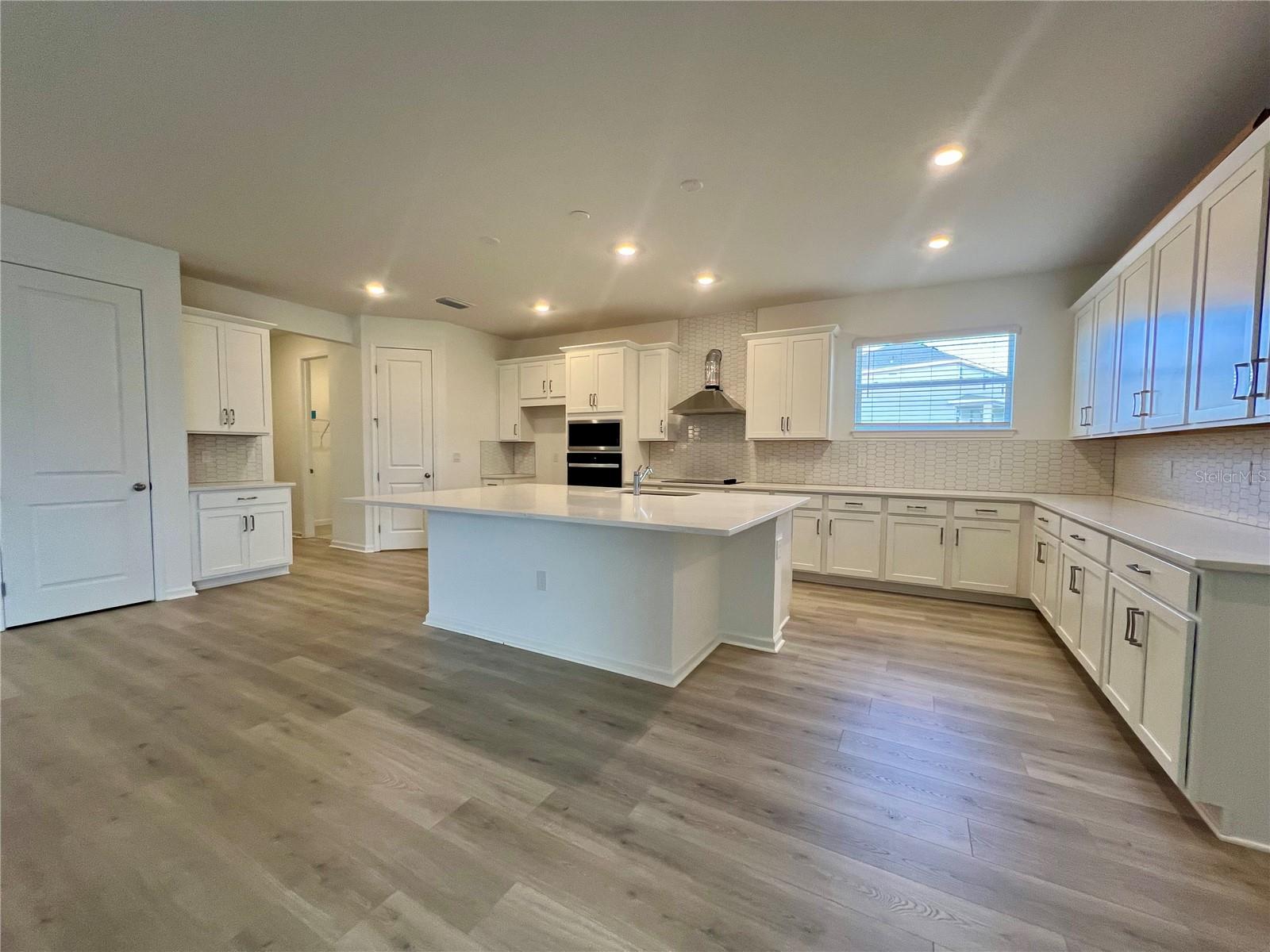 Image 7 of 18 For 1620 Pyramid Hill Street