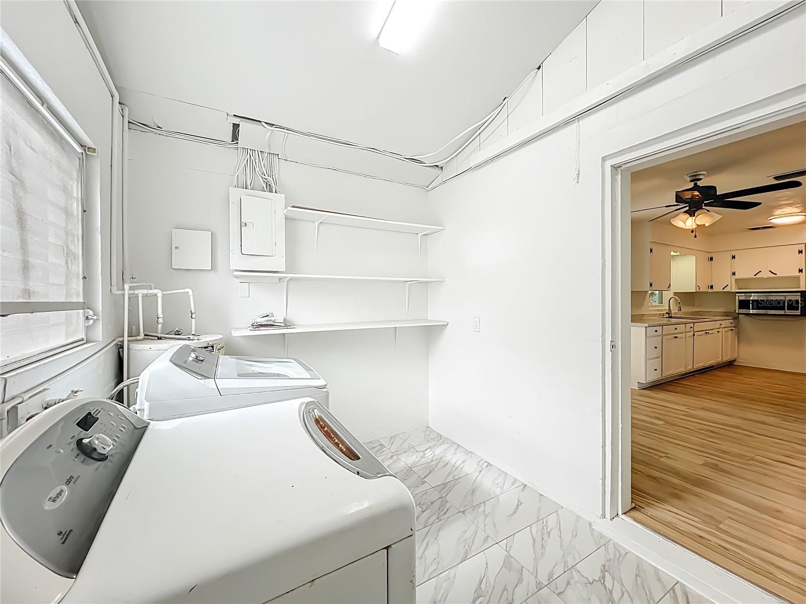 Image 22 of 32 For 2316 Hastings Street