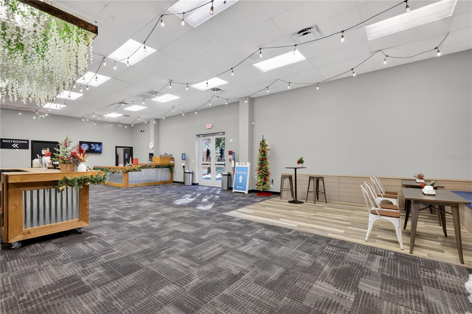 Image 11 of 35 For 1055 & 1085 Teague Trail