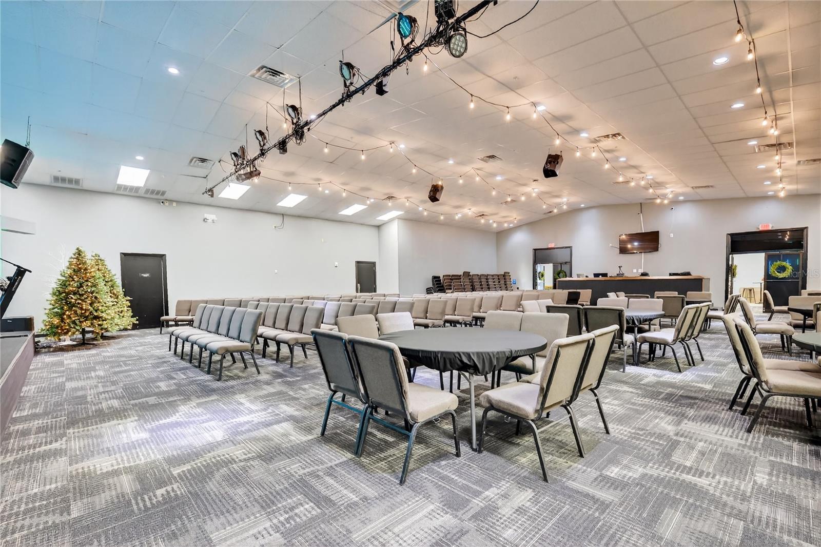 Image 13 of 35 For 1055 & 1085 Teague Trail