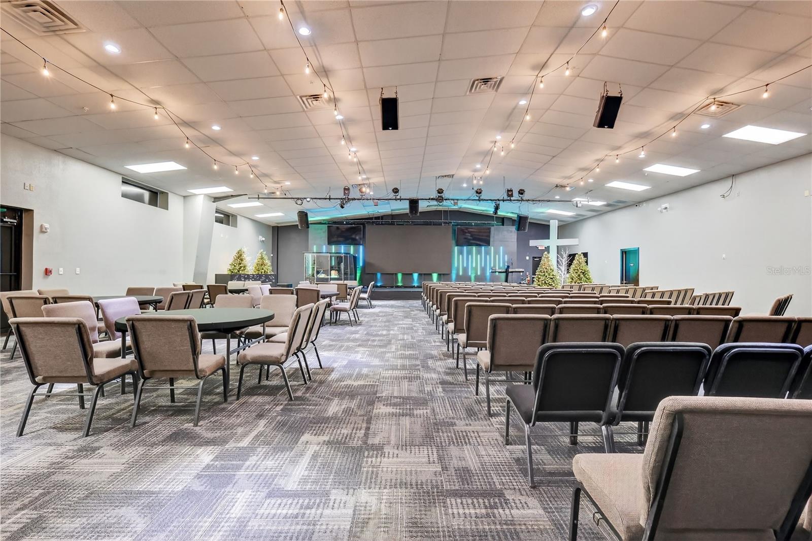 Image 16 of 35 For 1055 & 1085 Teague Trail