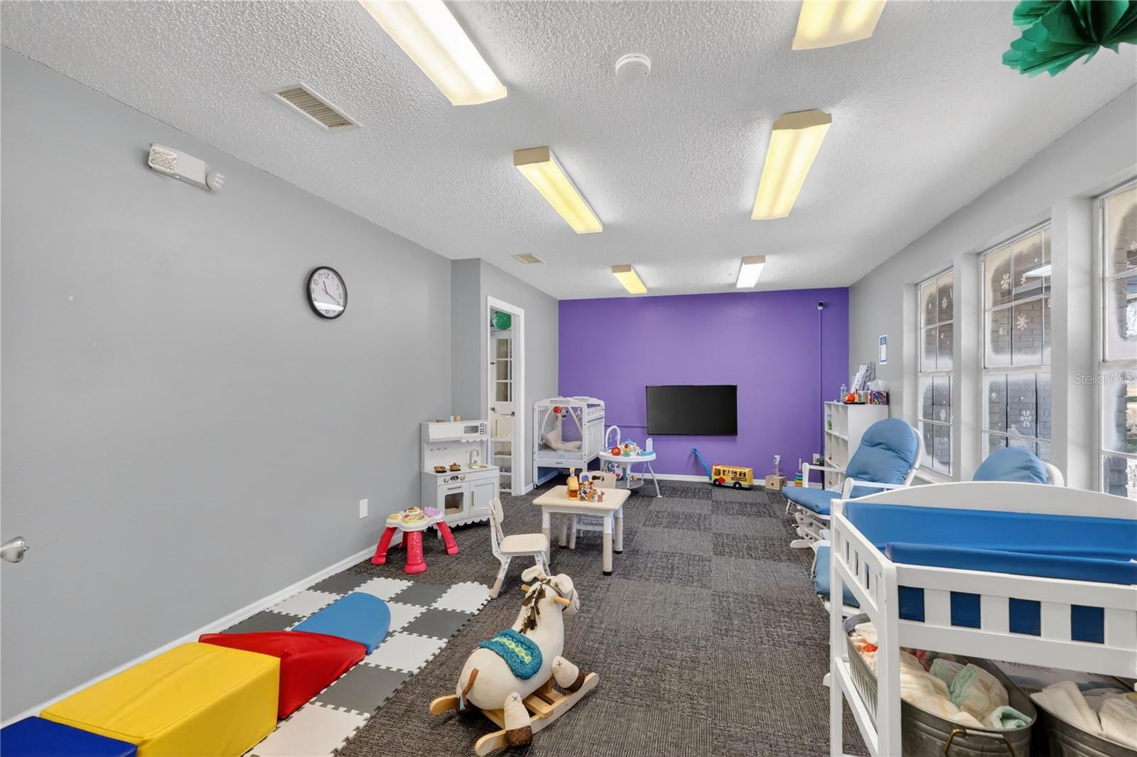 Image 24 of 35 For 1055 & 1085 Teague Trail