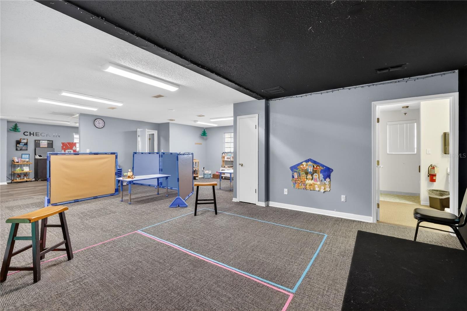 Image 25 of 35 For 1055 & 1085 Teague Trail