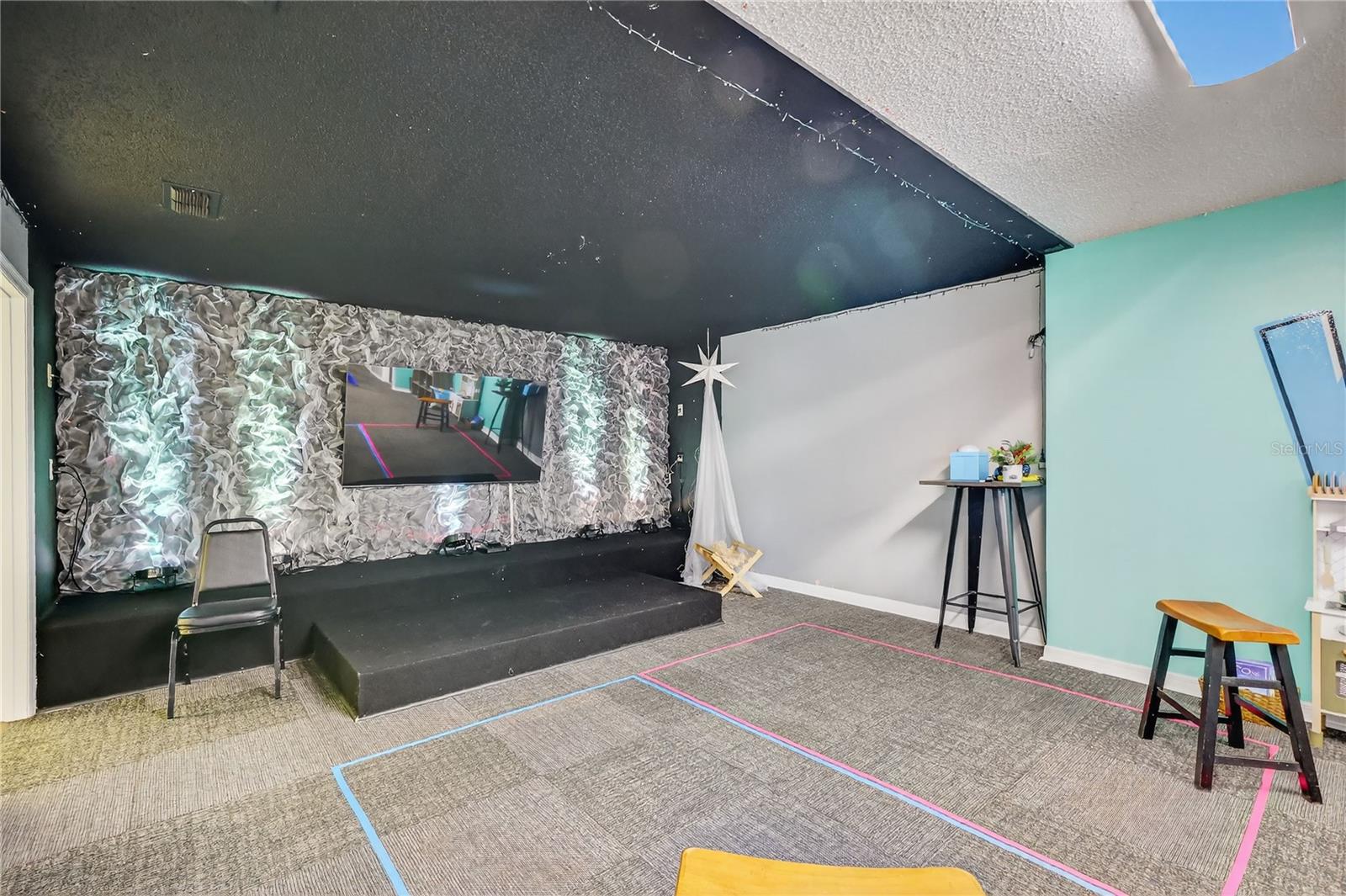 Image 26 of 35 For 1055 & 1085 Teague Trail