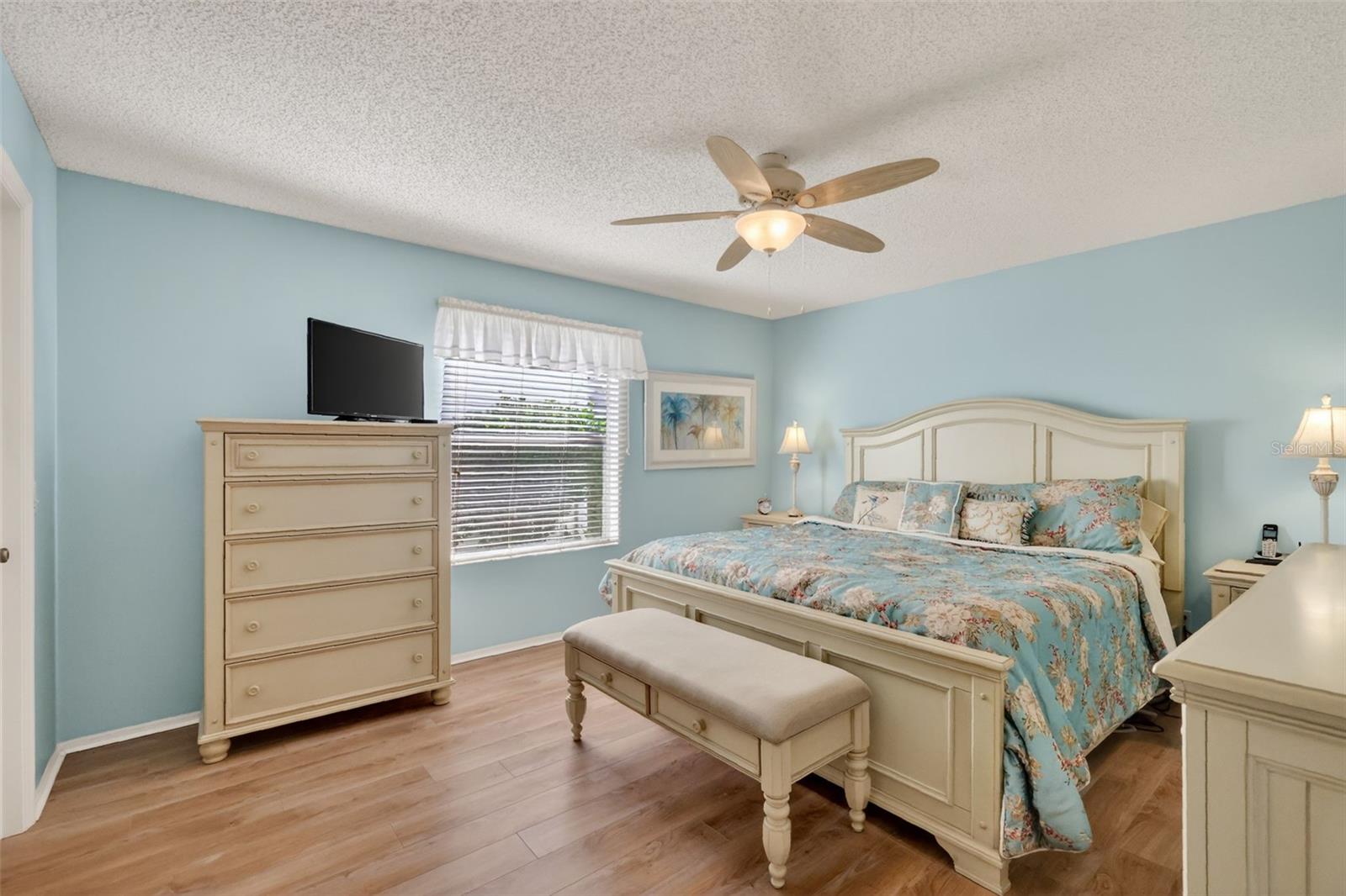 Image 16 of 37 For 1415 Juarez Place