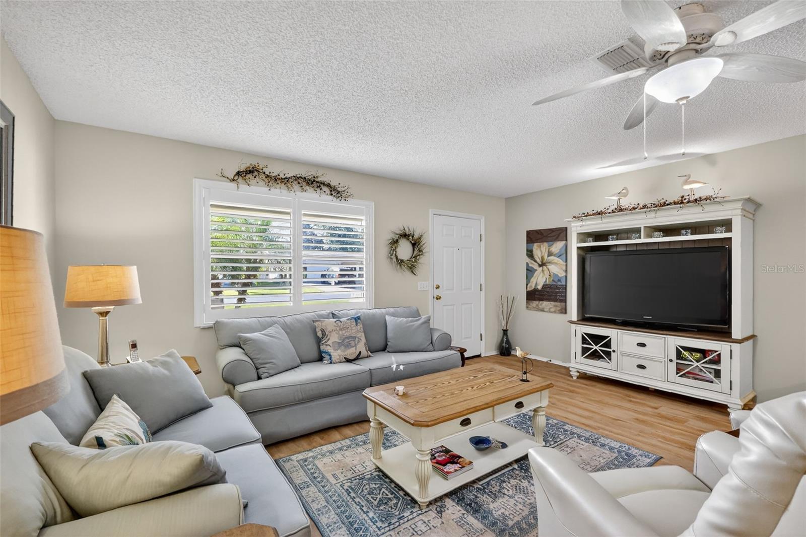 Image 5 of 37 For 1415 Juarez Place