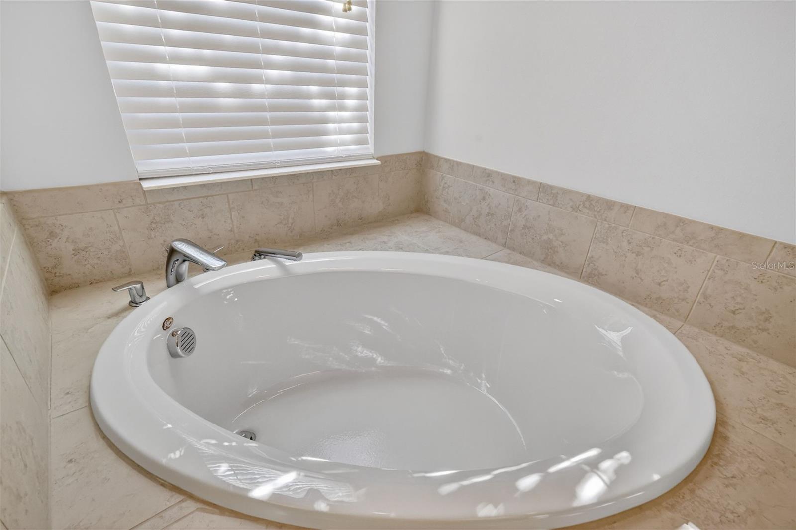 Image 38 of 68 For 2389 Pawtucket Pass