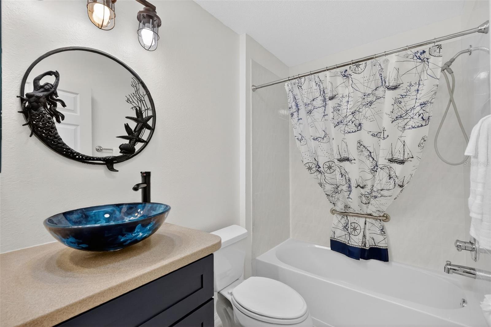 Image 25 of 47 For 2403 St George Avenue