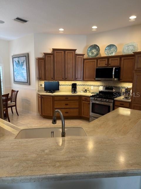 Image 10 of 33 For 2416 Boiling Springs Court