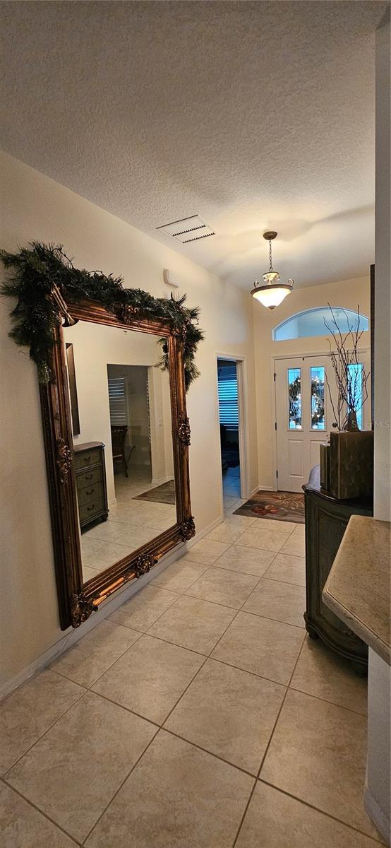 Image 5 of 33 For 2416 Boiling Springs Court