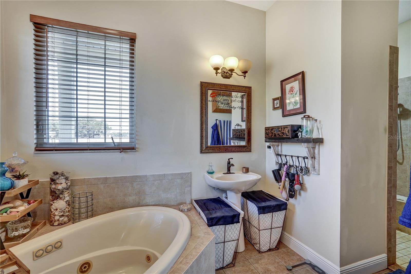 Image 21 of 43 For 10909 Mattioda Road