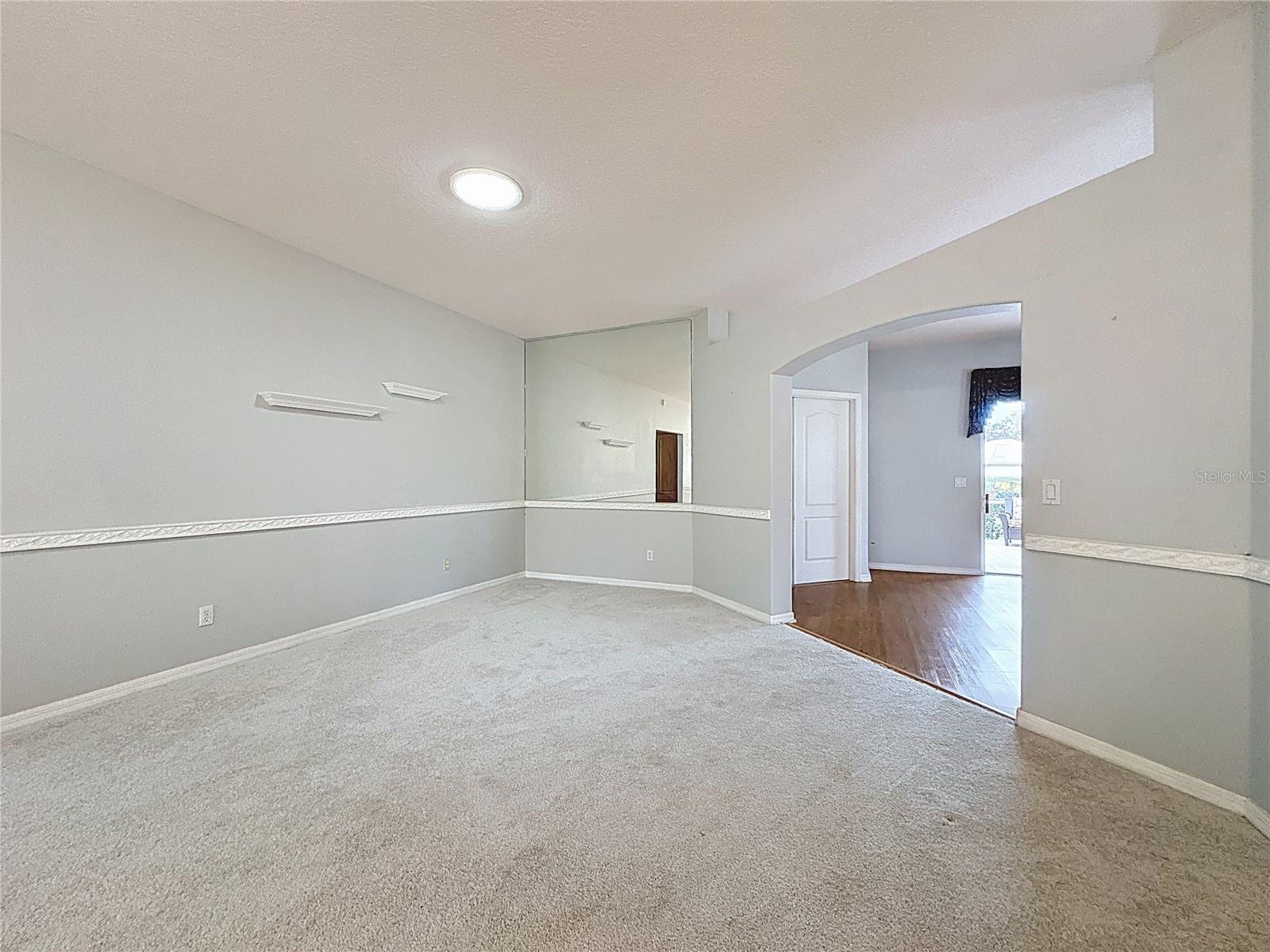 Image 16 of 74 For 3914 Allamanda Court