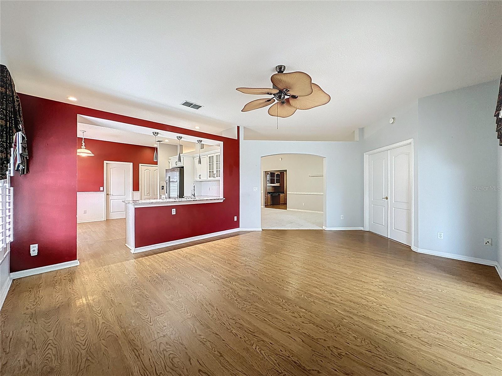 Image 22 of 74 For 3914 Allamanda Court