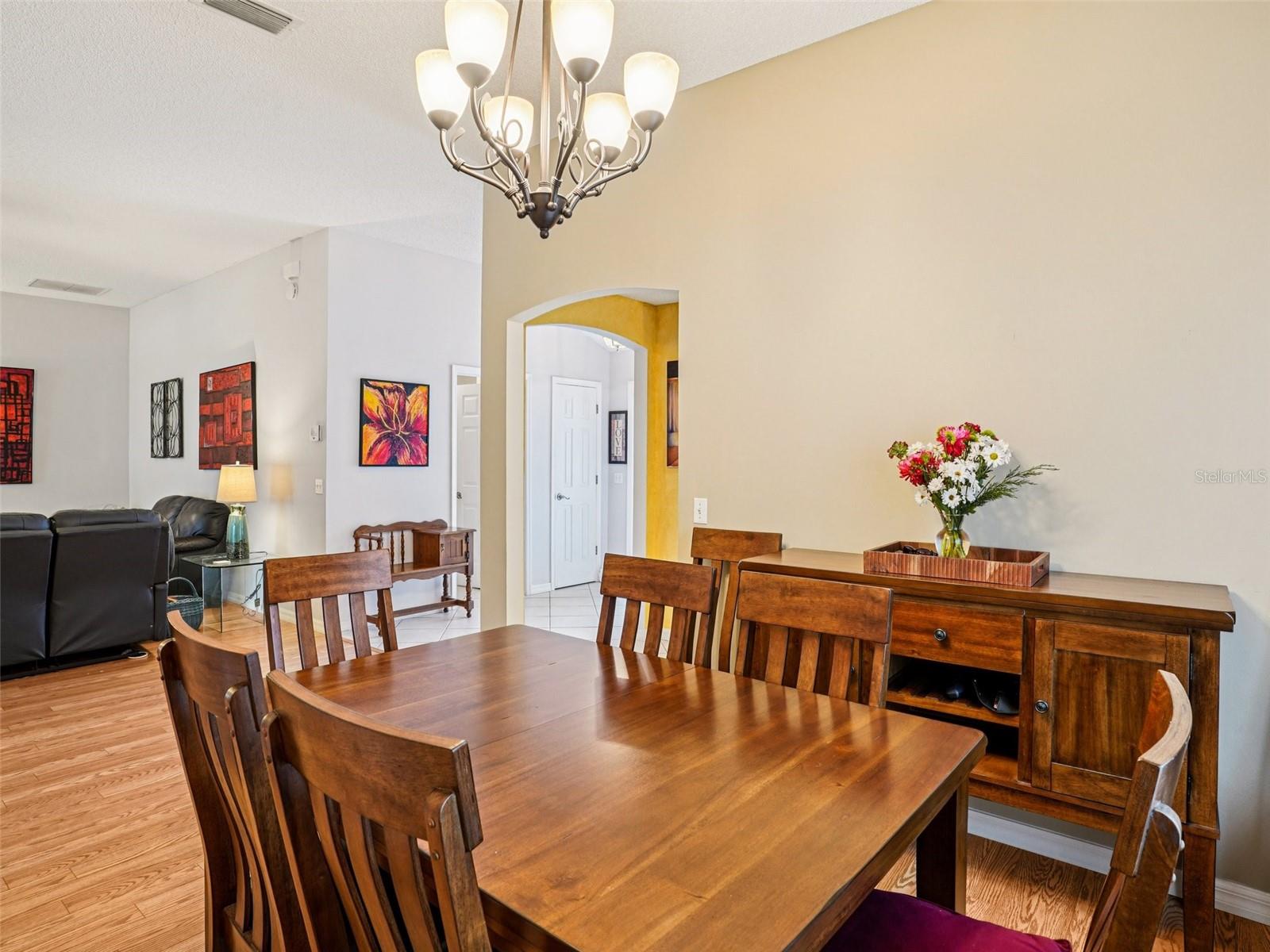 Image 11 of 46 For 1803 Palo Alto Avenue