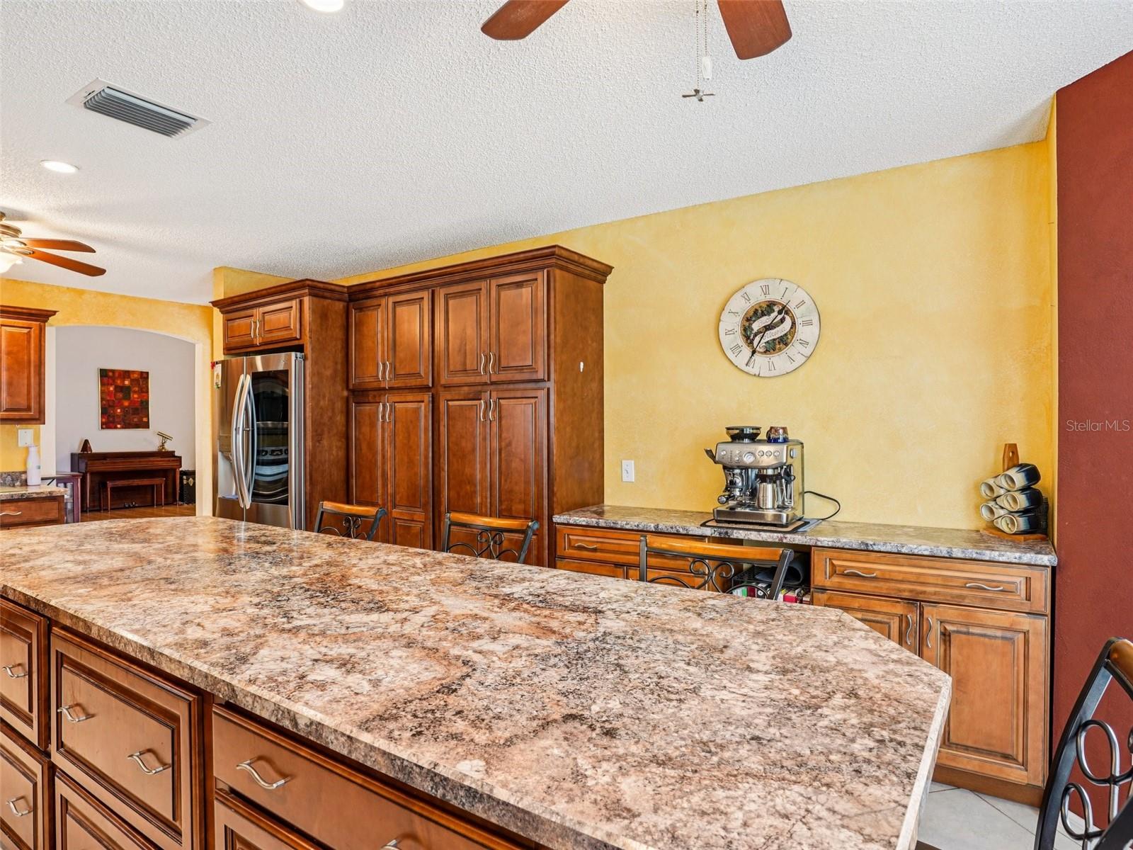 Image 14 of 46 For 1803 Palo Alto Avenue