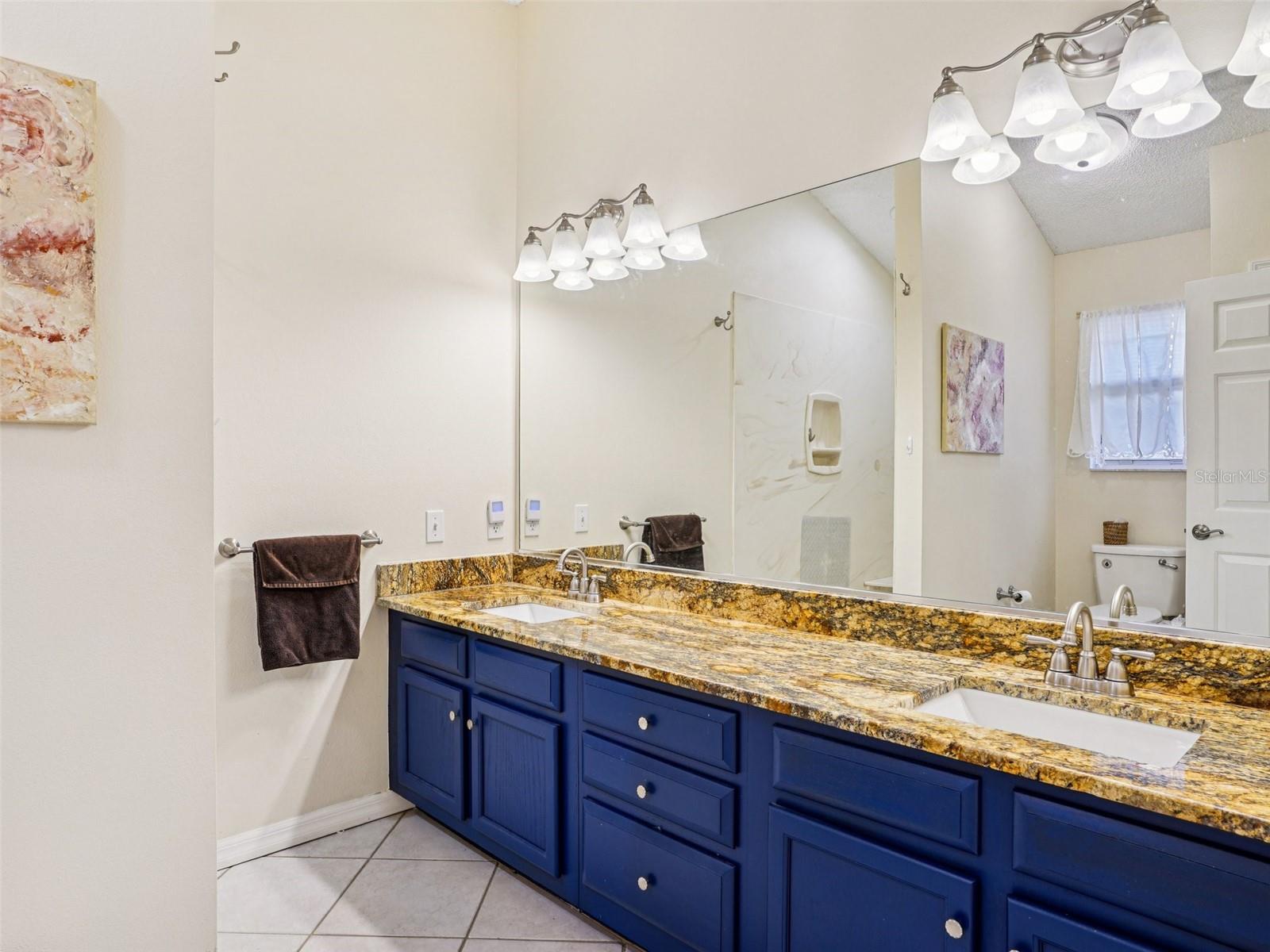 Image 25 of 46 For 1803 Palo Alto Avenue