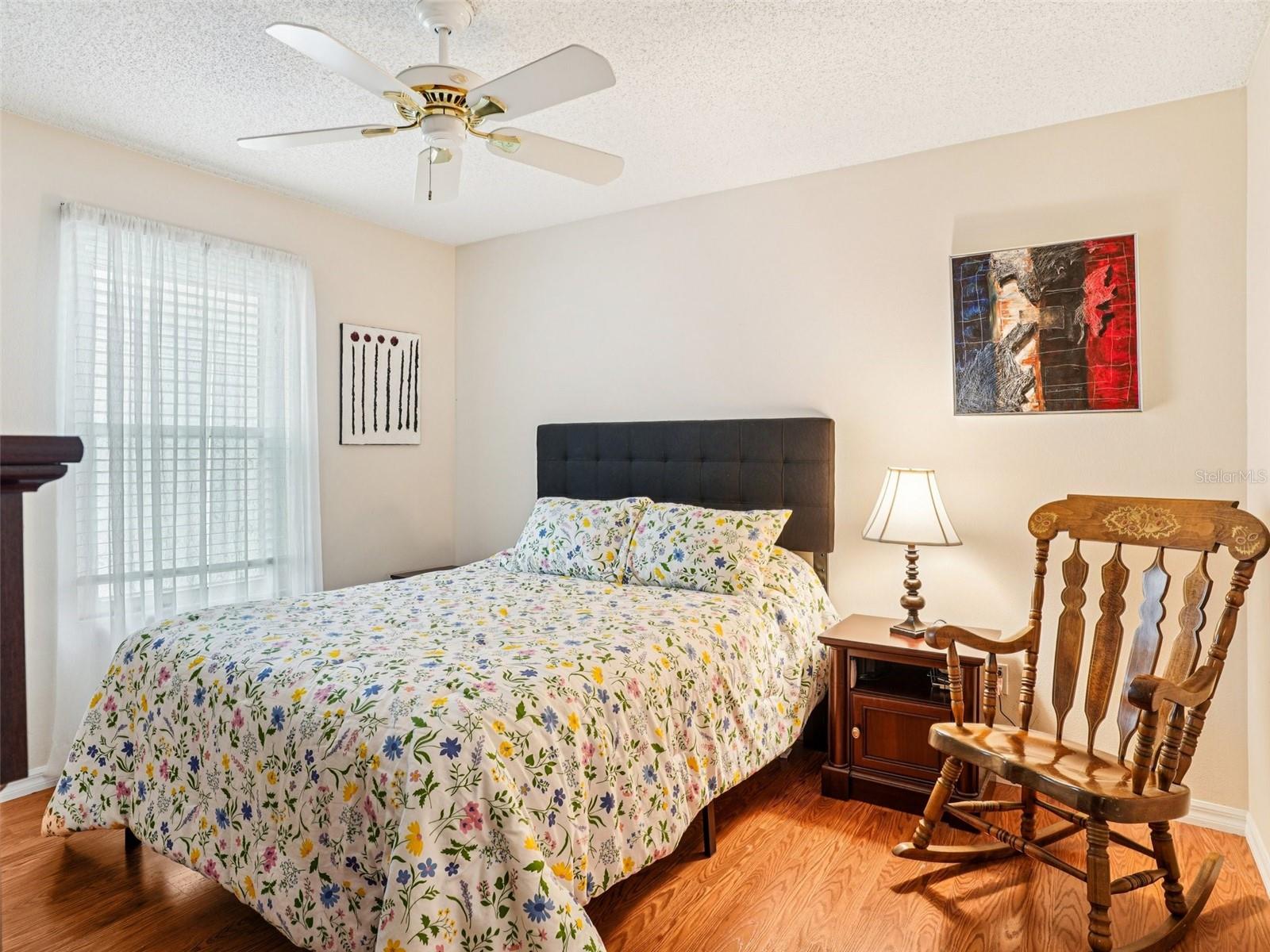 Image 32 of 46 For 1803 Palo Alto Avenue