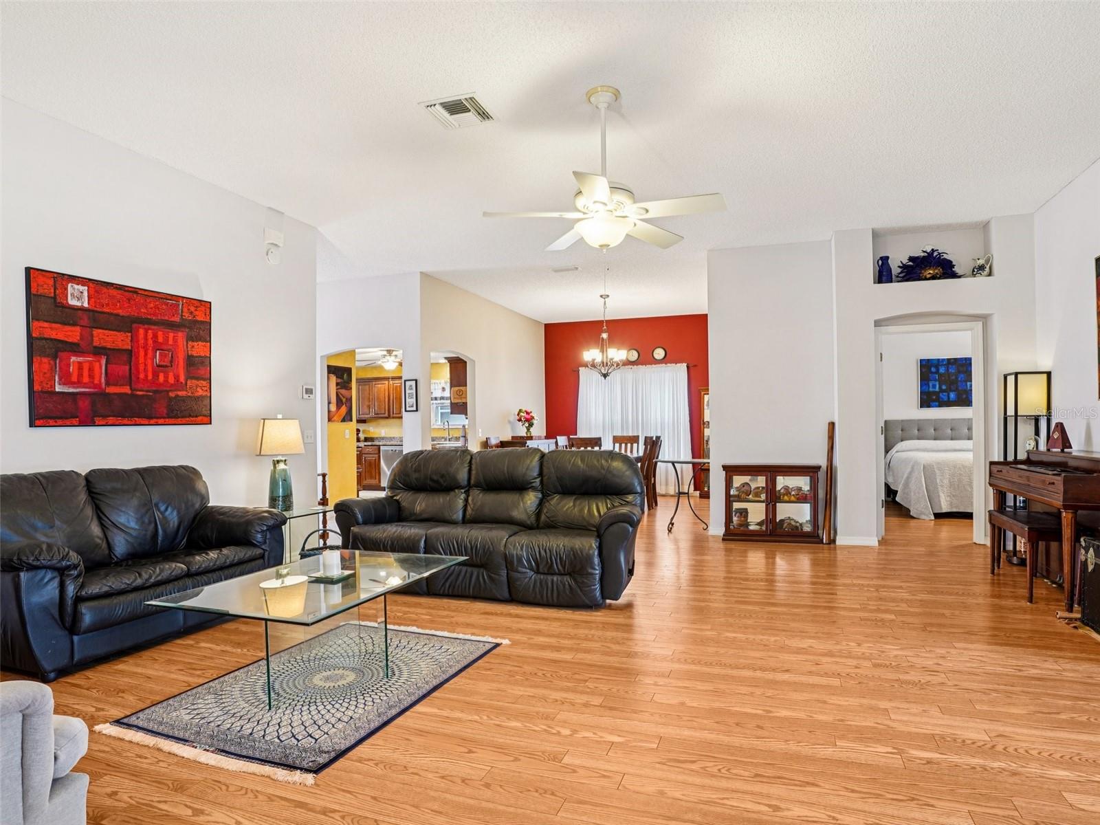 Image 8 of 46 For 1803 Palo Alto Avenue