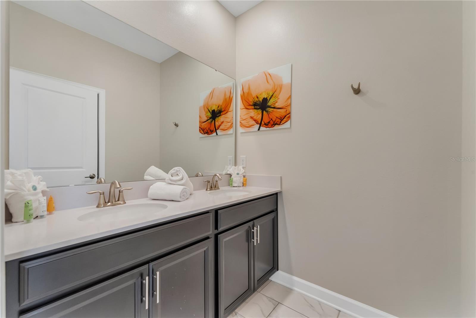 Image 13 of 69 For 1200 Challenge Drive