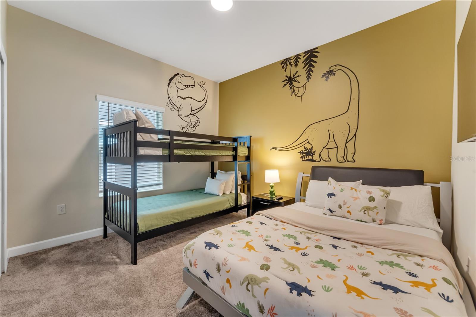 Image 15 of 69 For 1200 Challenge Drive