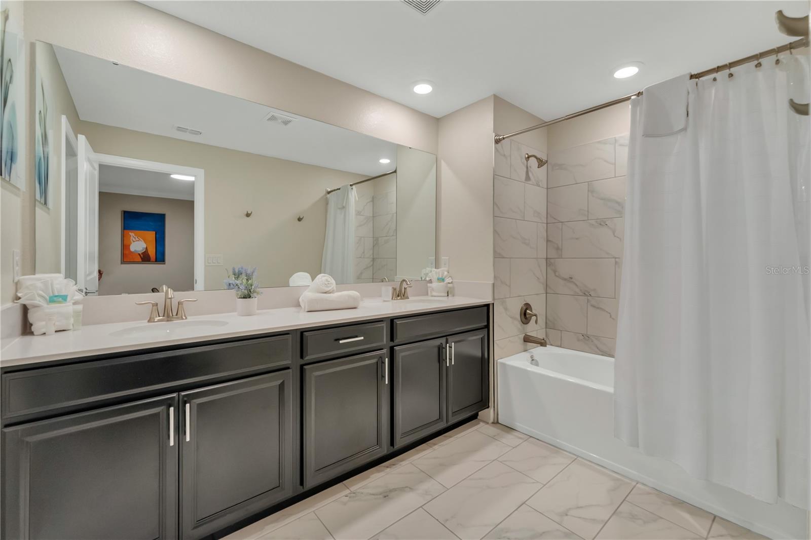 Image 22 of 69 For 1200 Challenge Drive