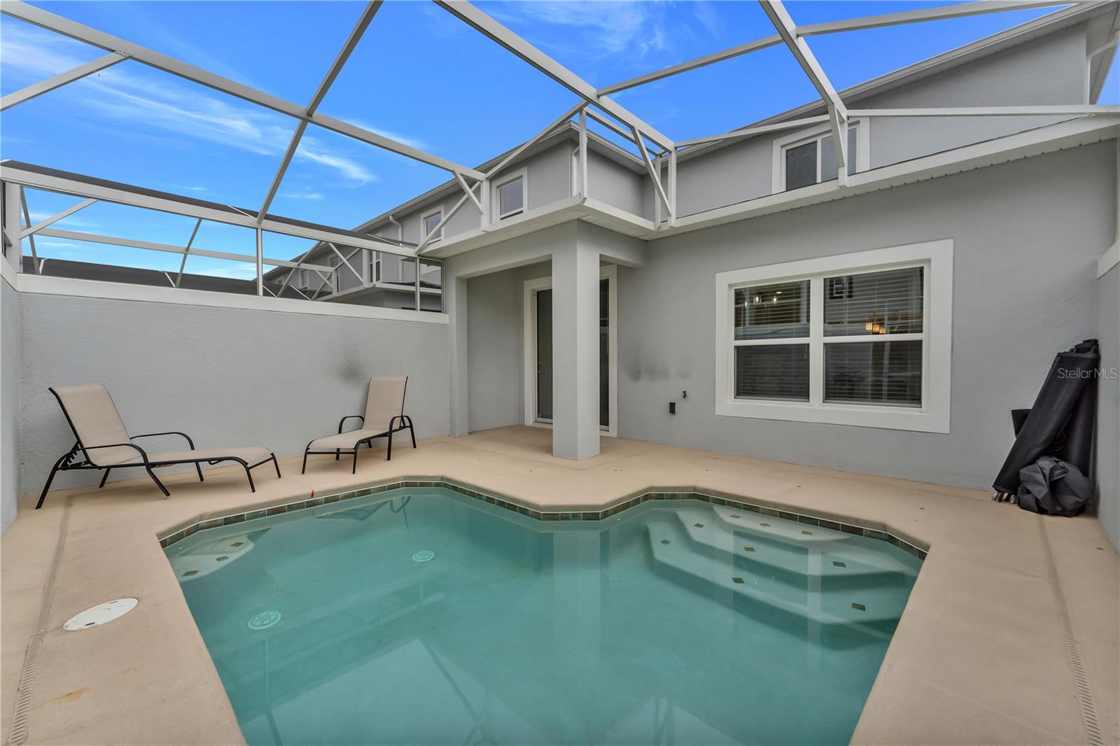 Image 33 of 69 For 1200 Challenge Drive