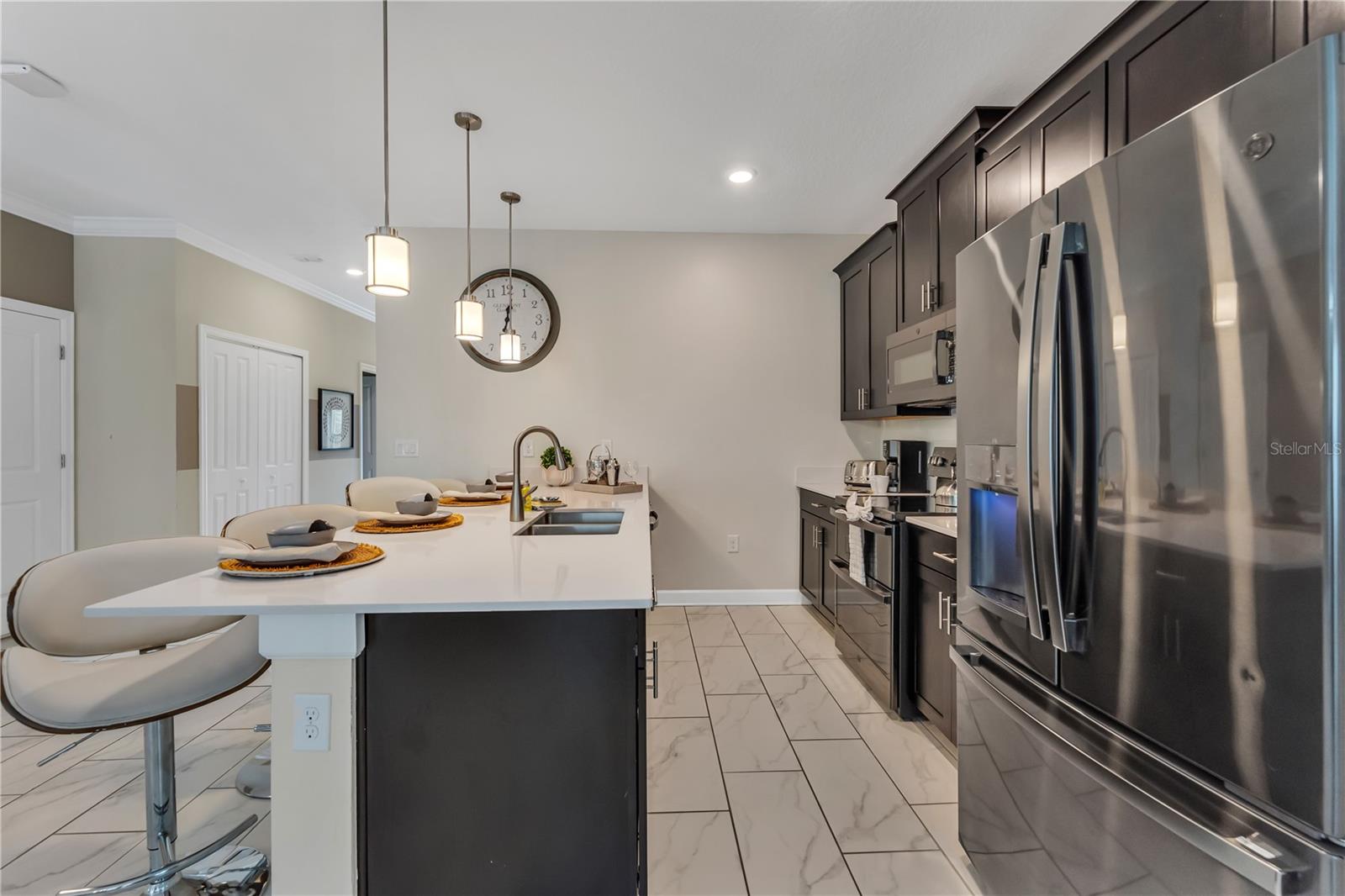 Image 8 of 69 For 1200 Challenge Drive