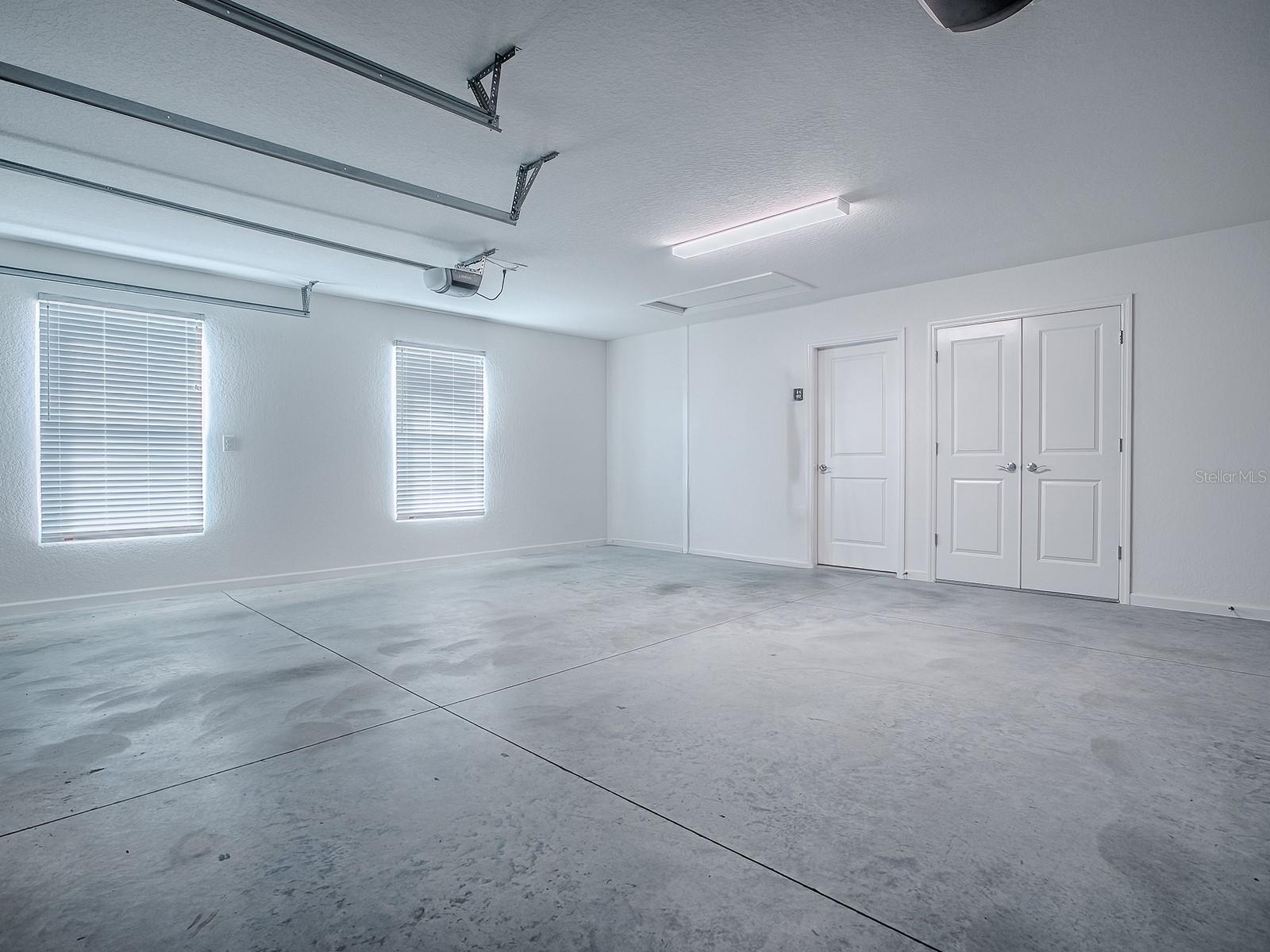 Image 37 of 61 For 7558 Hillard Lane