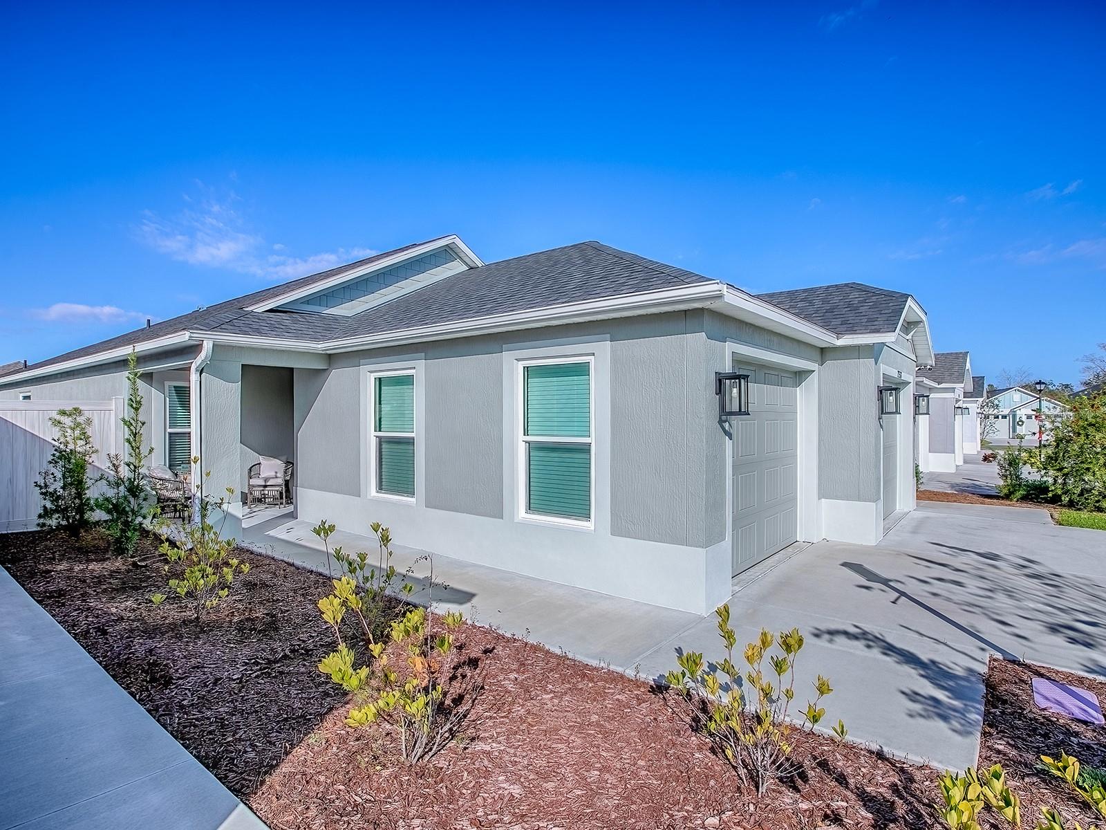 Image 4 of 61 For 7558 Hillard Lane