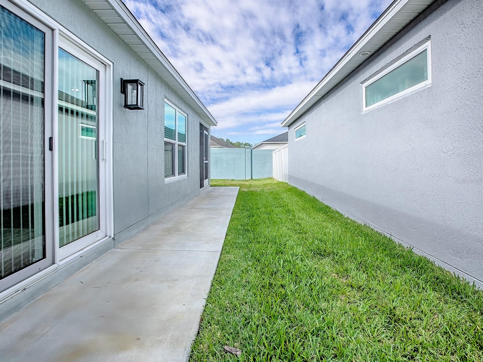 Image 42 of 61 For 7558 Hillard Lane