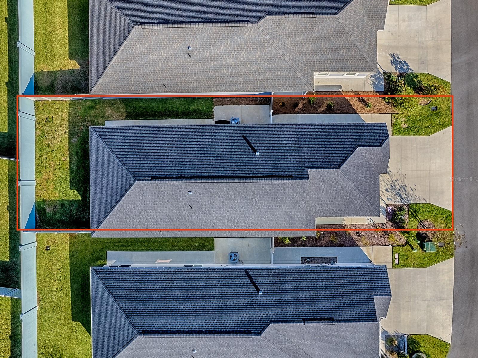 Image 52 of 61 For 7558 Hillard Lane