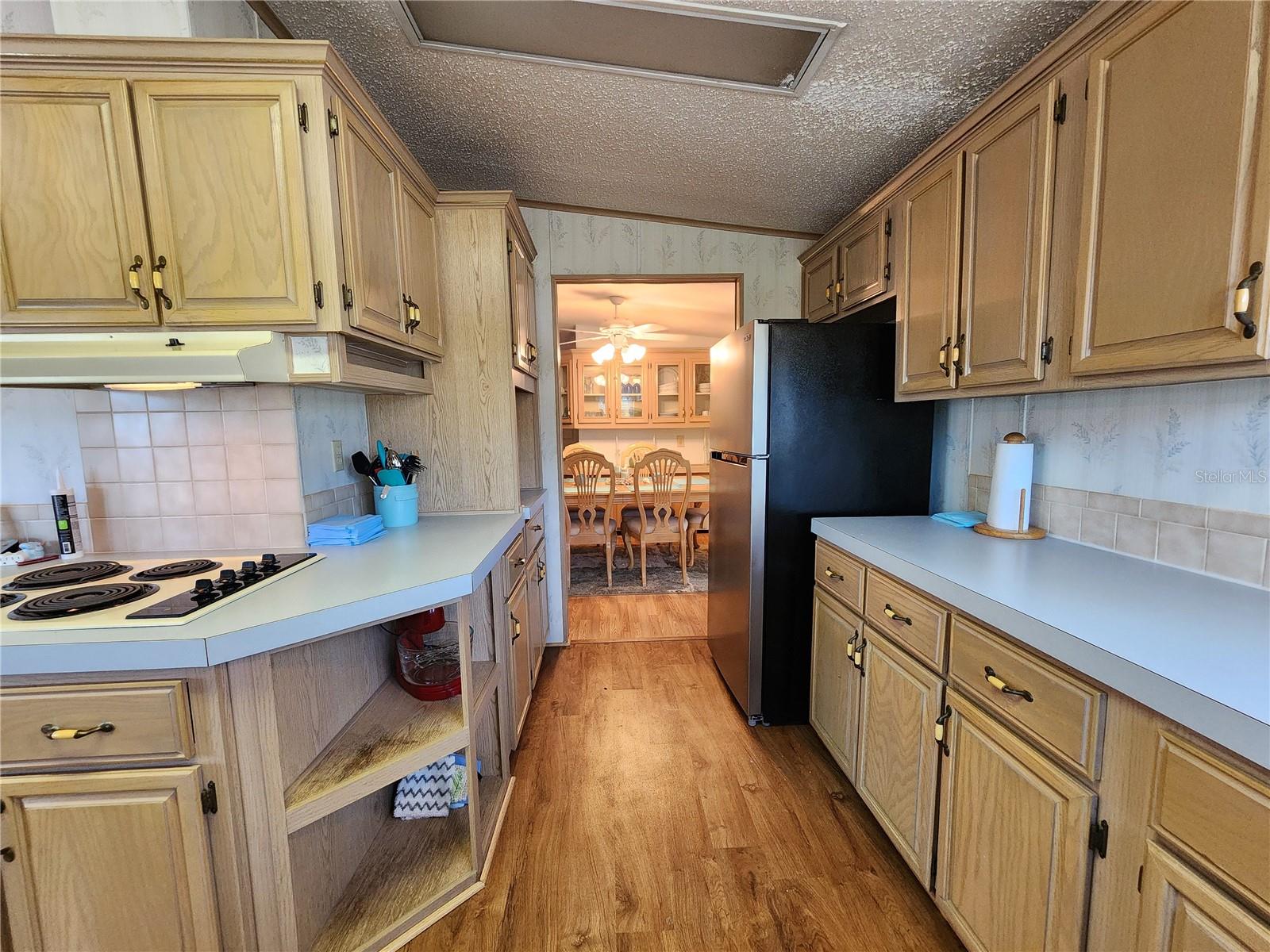 Image 15 of 51 For 204 Sweet Circle