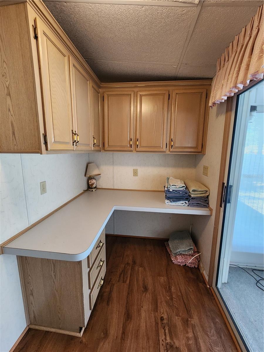 Image 24 of 51 For 204 Sweet Circle