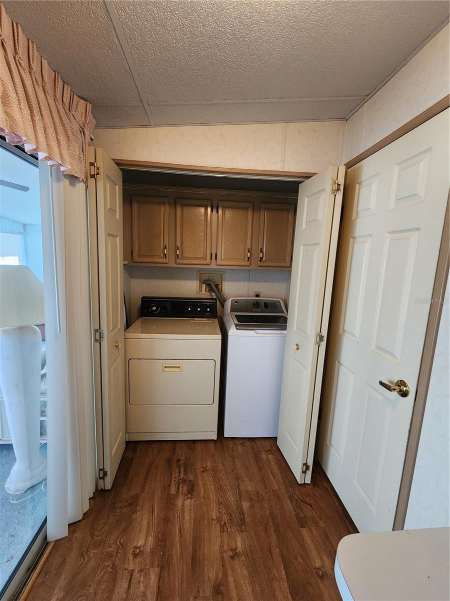 Image 25 of 51 For 204 Sweet Circle