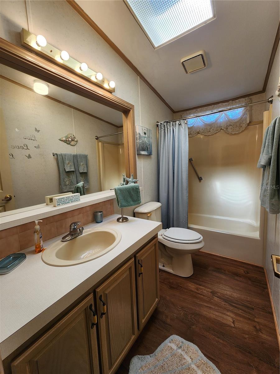 Image 30 of 51 For 204 Sweet Circle