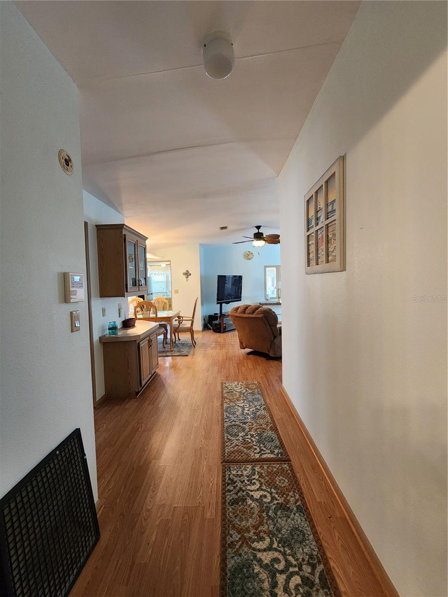 Image 31 of 51 For 204 Sweet Circle