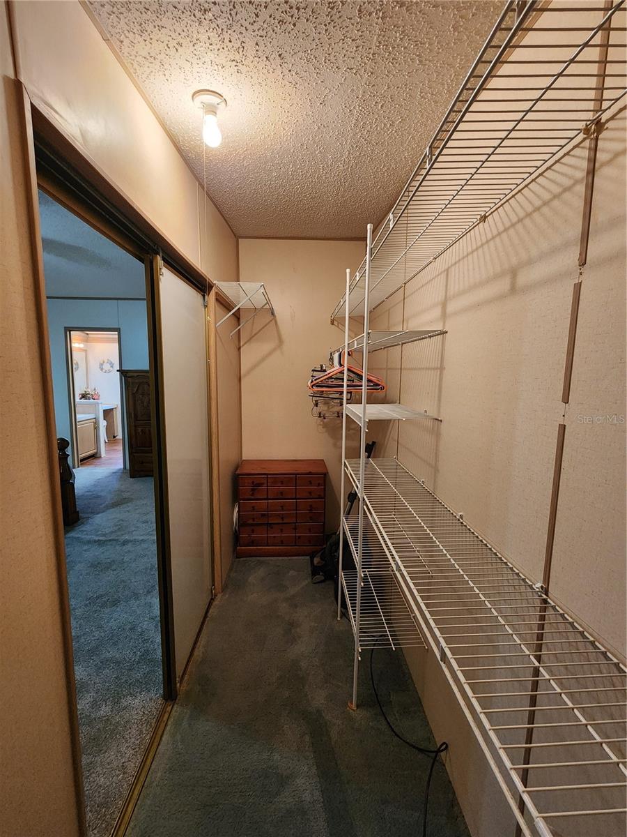 Image 36 of 51 For 204 Sweet Circle