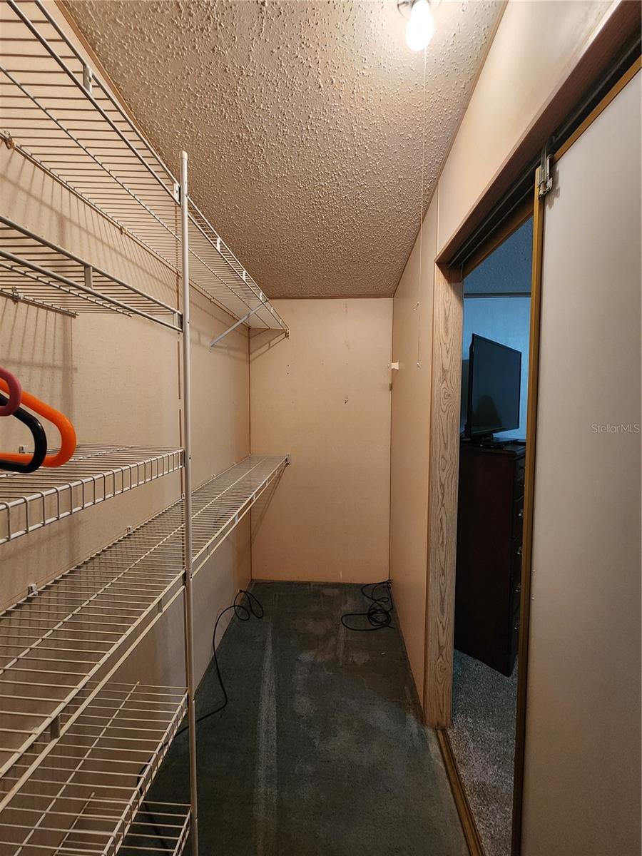 Image 37 of 51 For 204 Sweet Circle